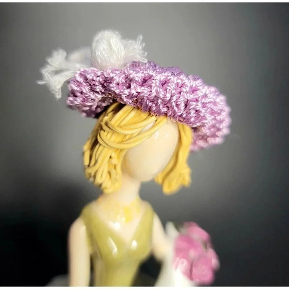 AppleTree Design Young Lady In Dress Porcelain  Figurine with crochet hat - Picture 11 of 12